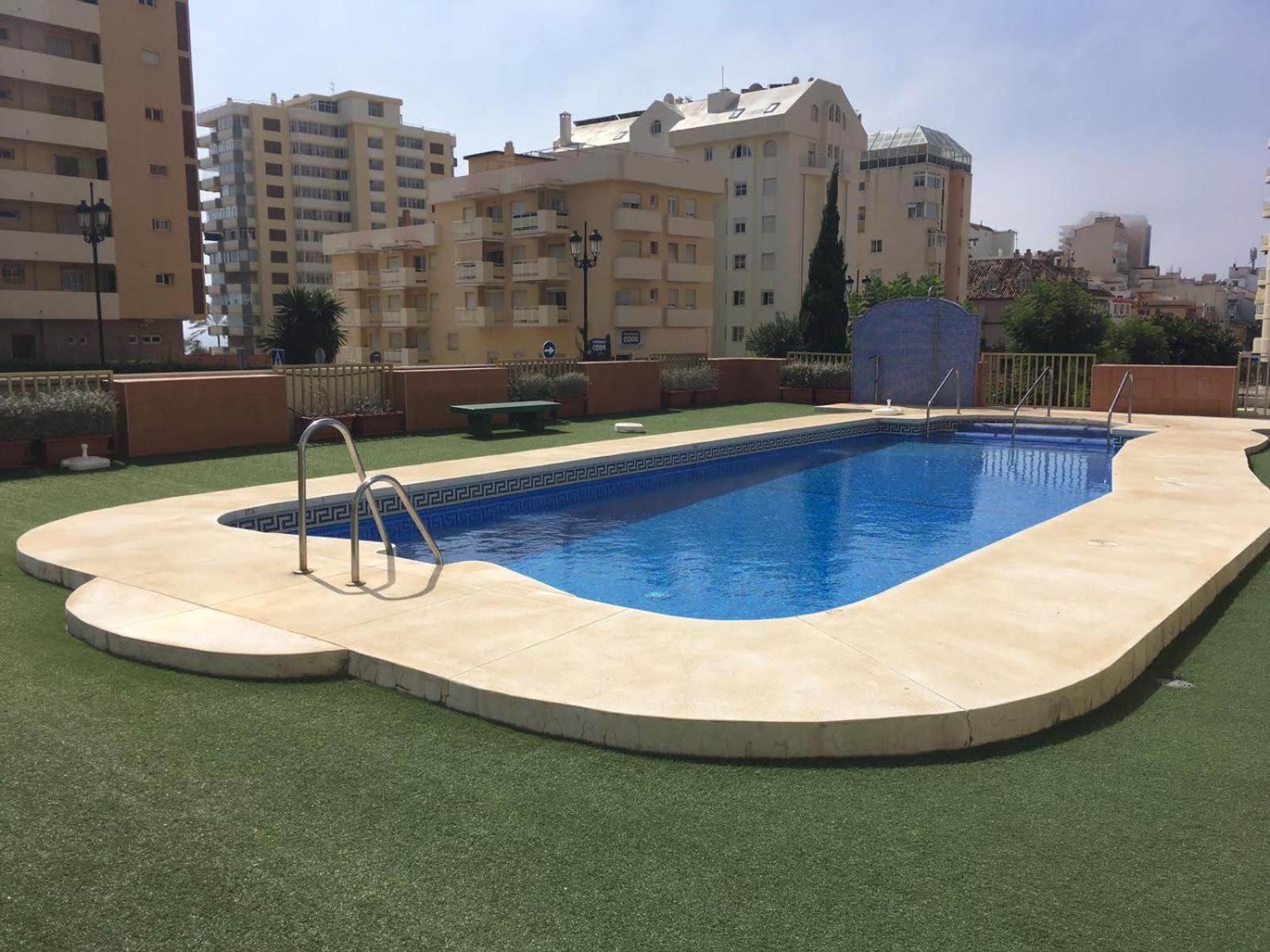 Apartamento En La Costa Del Sol , 푸엔히롤라 외부 사진